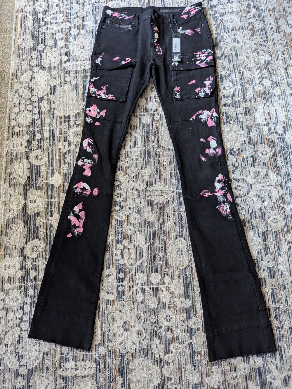 Rockstar Original Super Stacked Flare Cargo Jeans Black Pink Paint Splatter NWT